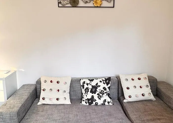 Apartment Chill *